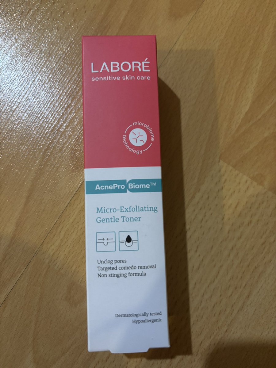 tementuyulputih's tweet photo. WTS / sell

BRAND NEW
LABORE Sensitive Skin Care AcnePro Biome Micro Exfoliating Gentle Toner

Price: 130k // boleh nego https://t.co/RpZVvY4lvO