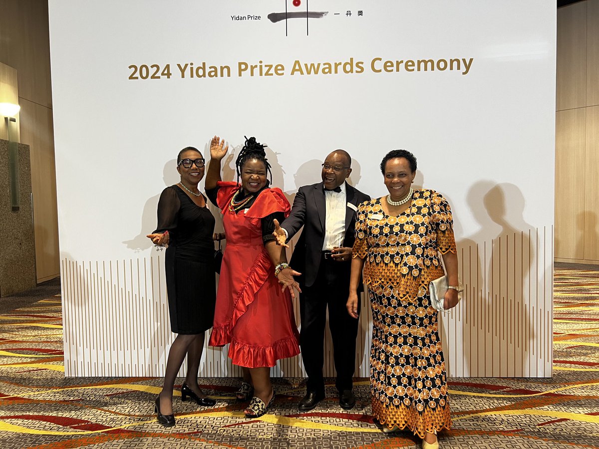 AngieMurimirwa's tweet photo. Thrilled to be at the #YidanPrizeSummit  with friends &amp; colleagues @AliciaH_1, PeterMateru of @MastercardFdn &amp; @ruthkagia1 ,
honoring, celebrating &amp;  learning from phenomenal education game changers! https://t.co/Nr50SGyWSi