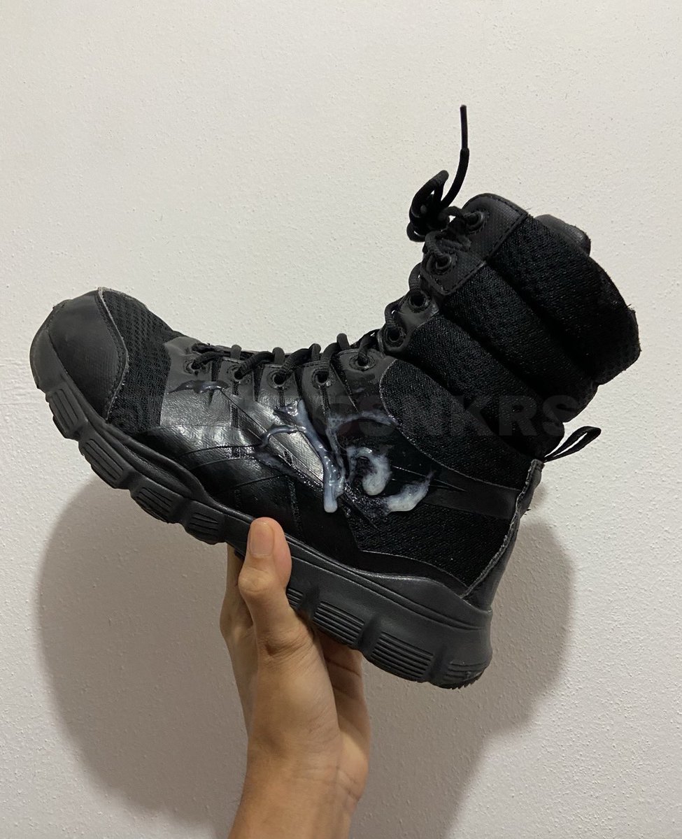 MATIUSNKRS_'s tweet photo. Mis chamacos así escurridos en tus botas que dices?
https://t.co/7z9ColDGsq https://t.co/wYwfLXkFZ6
