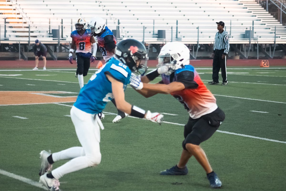 kruztolbert's tweet image. Fall can’t get here soon enough… 7v7 up next. #WR #DB #KickReturn # Athlete @WERaiderFB ☠️⚔️