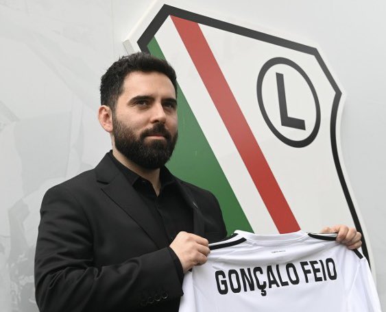 SamSzczygielski's tweet photo. Punkty na mecz jesienią - wszystkie rozgrywki:

Legia Warszawa 2,2 pkt (30 meczów)
Lech Poznań 2 pkt (19 meczów)
Jagiellonia Białystok 1,90 pkt (30 meczów)
Raków Częstochowa 1,89 pkt (19 meczów) https://t.co/bxvJGS7dbp