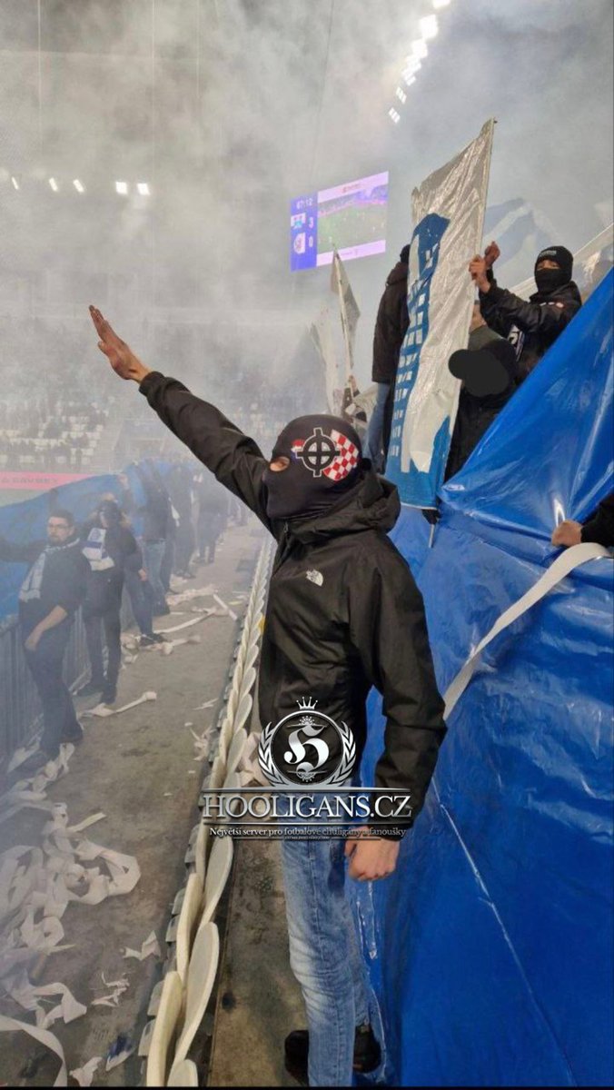 hooliganscz1999's tweet photo. 08.12.2024🇭🇷NK Osijek - NK Lokomotiva Zagreb, check more here: https://t.co/F7O5qLCbEg https://t.co/MTltwvKSFU