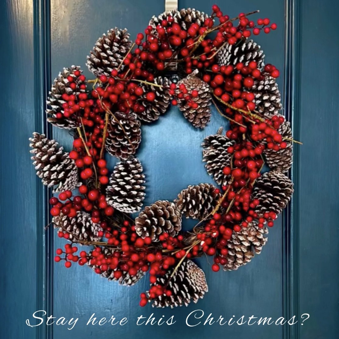 BBroadstairs's tweet photo. 🎄Christmas Availability🎄
Due to a cancellation Nickleby Nook now has rare availability for Christmas.
Just meters from Broadstairs’ beautiful beaches, &amp; with coastal walks, amazing independent restaurants, bars, cafés, pubs &amp; shops on our doorstep, it is an ideal getaway! https://t.co/VC2BOv8eNO