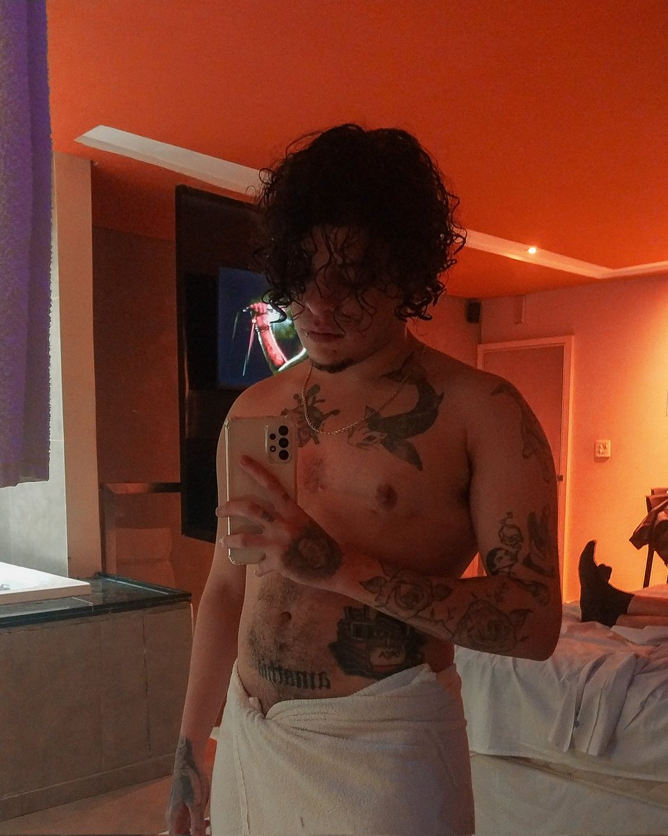 🏳️‍⚧️ FTM tweet media