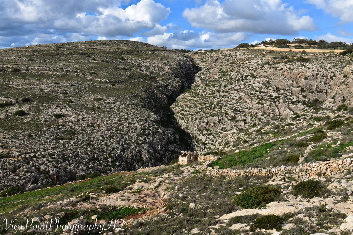 VPPhotographyHD's tweet photo. 🇲🇹 📸 #Malta #Il-Hnejja #BlueGrotto #Europe #Mediterranean #Sea #Ocean #SeaCaves #Caves #Cliffs #CliffViews #CliffWalks #Hiking #RockFormations #Nature #Travel #Exploring #Sightseeing #Waterscape #Seascape #Landscape #Photography #NaturePhotography #ViewPointPhotographyHD #Share https://t.co/rOpirukcOp