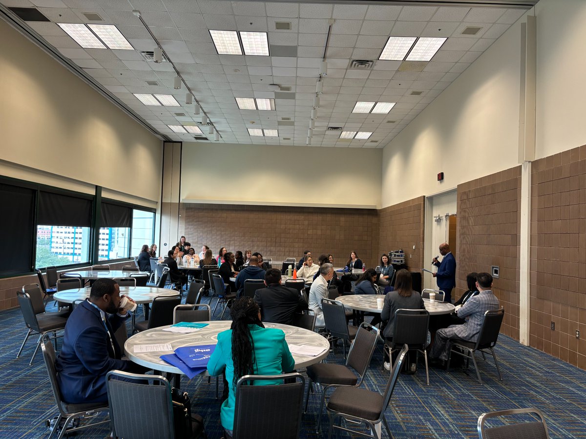 ASHPOfficial's tweet photo. SCPP Networking Session: Billing for Services in Community Pharmacy. #ASHP24 https://t.co/5zK3jiooU6