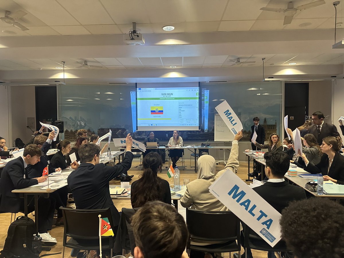 These past 4 days, I mentored students at the interuniversity UNYA negotiations. Watching their growth, creativity, and teamwork in action was inspiring. I’m
honored to have been part of the <a href="/UAntwerpen/">UAntwerpen</a> team, led by Prof <a href="/DavidCriekemans/">David Criekemans</a>, and to have met wonderful colleagues. 🙌