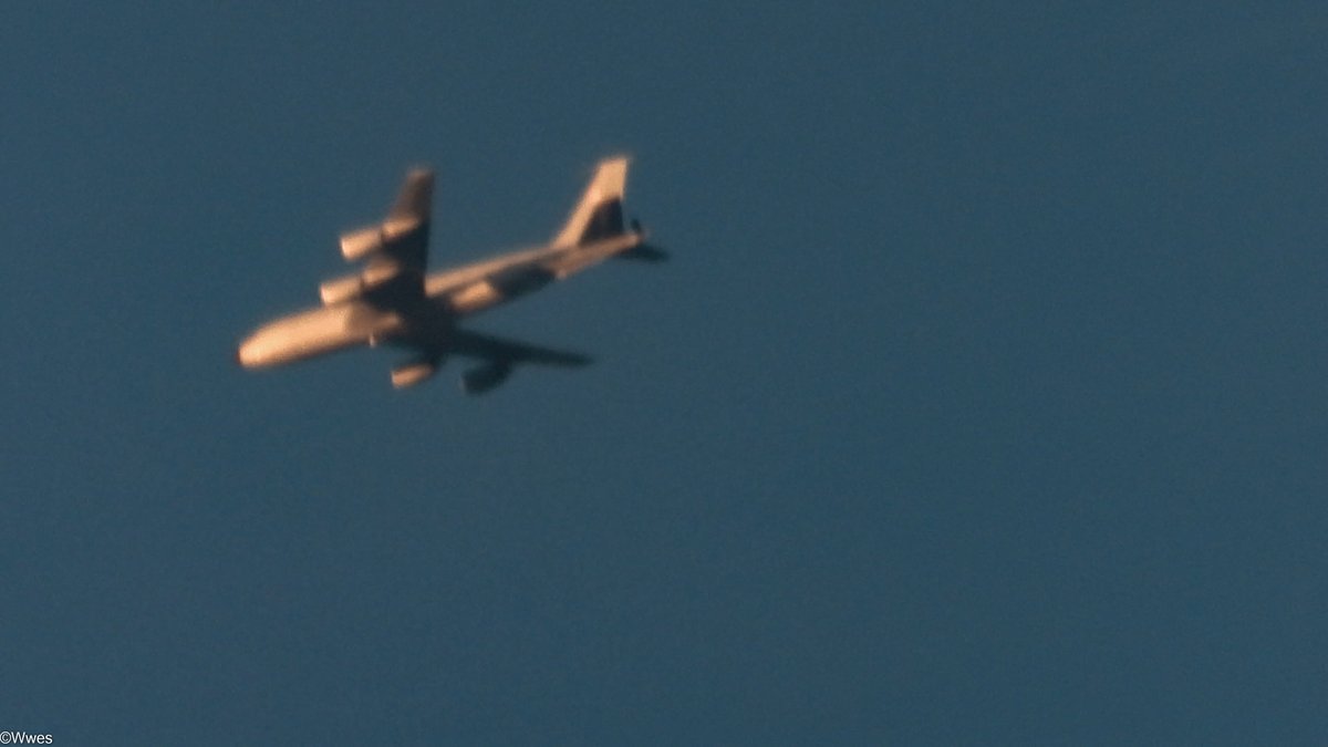wesleyb1989's tweet photo. #Emptycallsign #AE0152 (63-8034) #USAF #K35R
BOEING KC-135R/T Stratotanker
Dec 8 16.27
(#NLspot #Planespotting #Nikon (#P950/#P1000) #Aviation #Avgeek #ADSB) https://t.co/ExpwiAeXQl