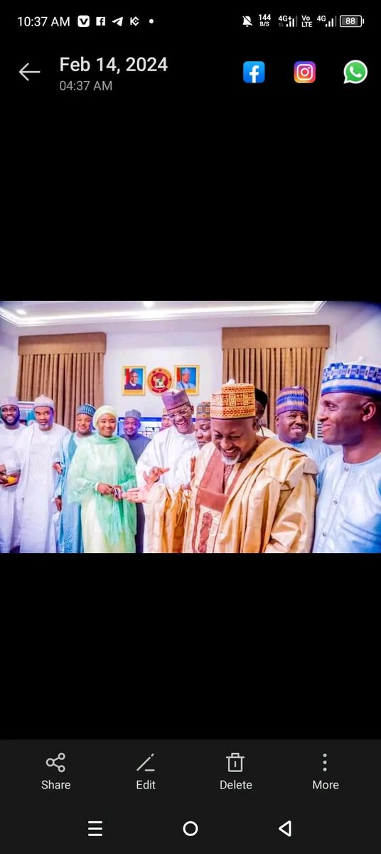 Fatima_shinkafi's tweet photo. Throwback to the 2023 campaign! Hajia Fatima Umar Shinkafi played a pivotal role, mobilizing women &amp; youth across Nigeria to support the @OfficialAPCNg &amp; President @officialABAT. Her dedication paid off! #APC #Nigeria #Jagaba https://t.co/u8RFxBYDHC