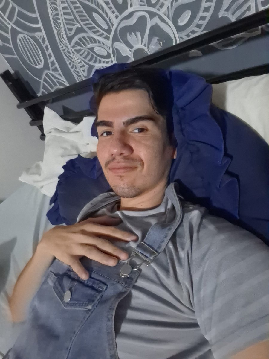 Domingo de todo el dia en la cama
