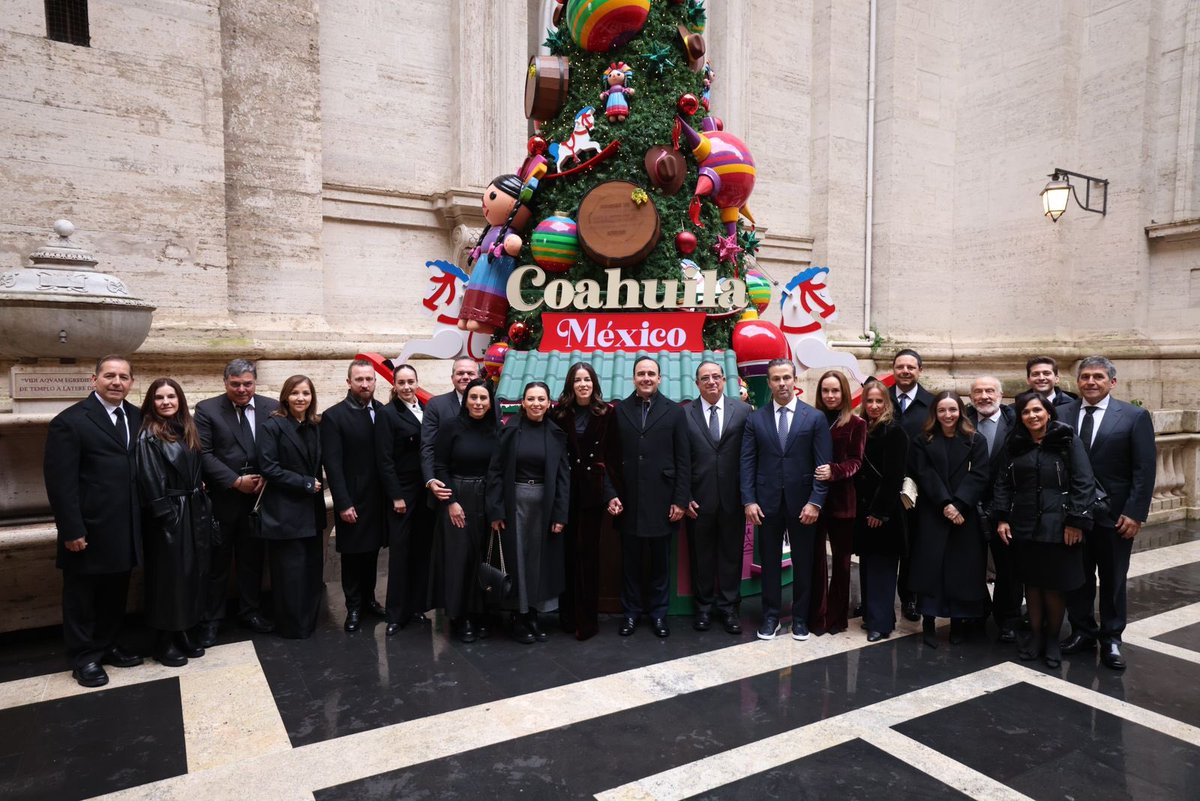 manolojim's tweet photo. Este año que inicia el jubileo Coahuila es el estado invitado para la  “Navidad Mexicana en el Vaticano”; lo cual nos llena de orgullo ya que por primera vez se ha concedido abrir la basílica de San Pedro para este proyecto. (1/3) https://t.co/9oq5AECdYZ