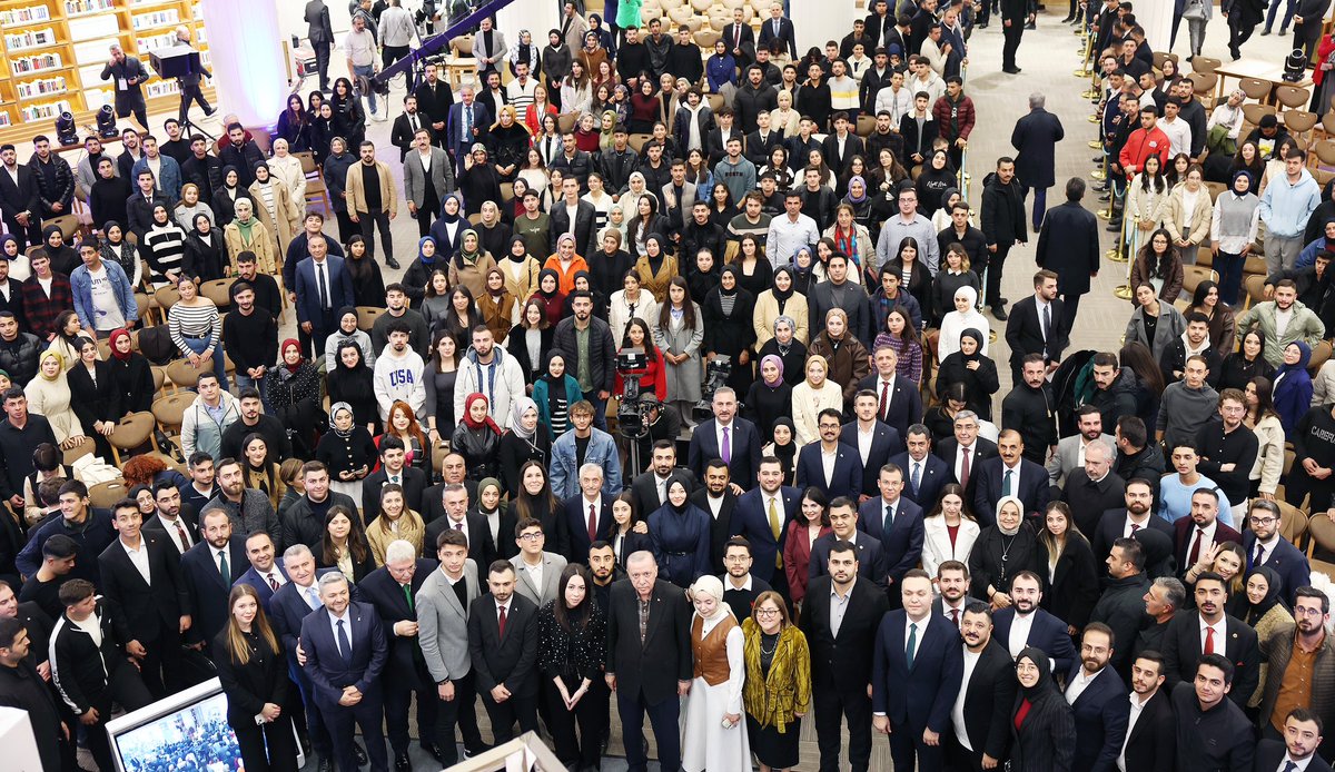 eyupkadirinan's tweet photo. Gaziantep Gençlik Buluşması https://t.co/RHgweGZGU1