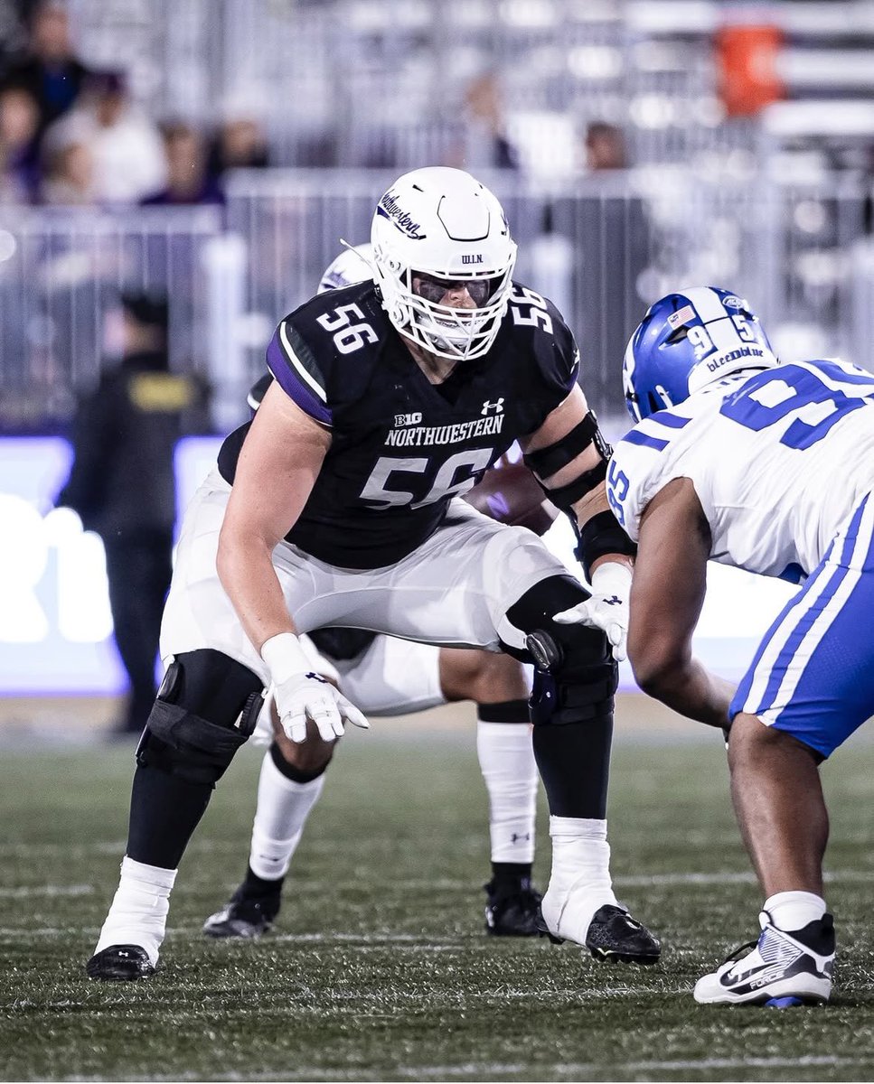 TheSG_Content's tweet photo. Northwestern offensive lineman Josh Thompson is scheduling an official visit to Ohio State according to Bucknuts. https://t.co/RXjcs3i3Qo