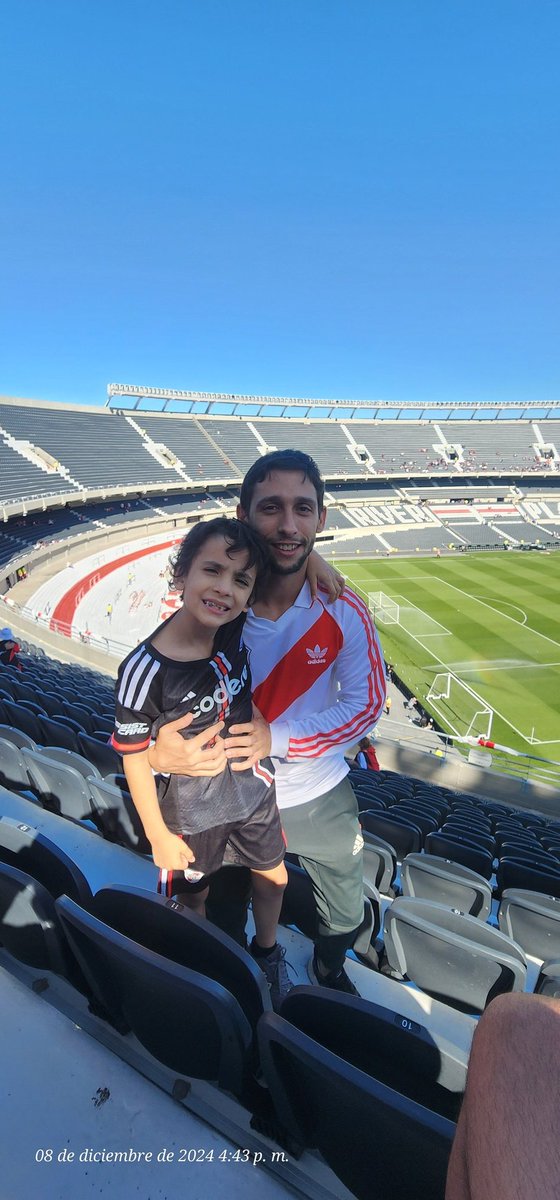 lucasberon8's tweet photo. #FotoMásMonumental https://t.co/SiOM0xuTDL