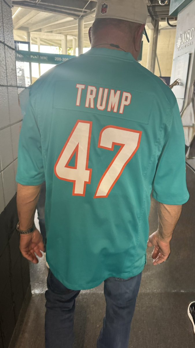 dantherock13's tweet photo. Even at the Dolphins game there are @realDonaldTrump President Trump fans. Make America Great Again! #MAGA #47POTUS https://t.co/zaCYMJKqAD