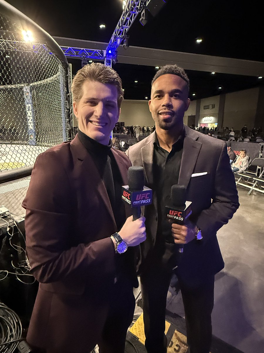BenTheBaneDavis's tweet photo. Final APFC show of the year in Richmond, Virginia! 🎤

2 Undefeated All-American Wrestlers in Roland Dunlap and Thomas Lane clash for the inaugural APFC Middleweight title, can’t miss it!! 😎👊🏼 https://t.co/KQZetClXF8