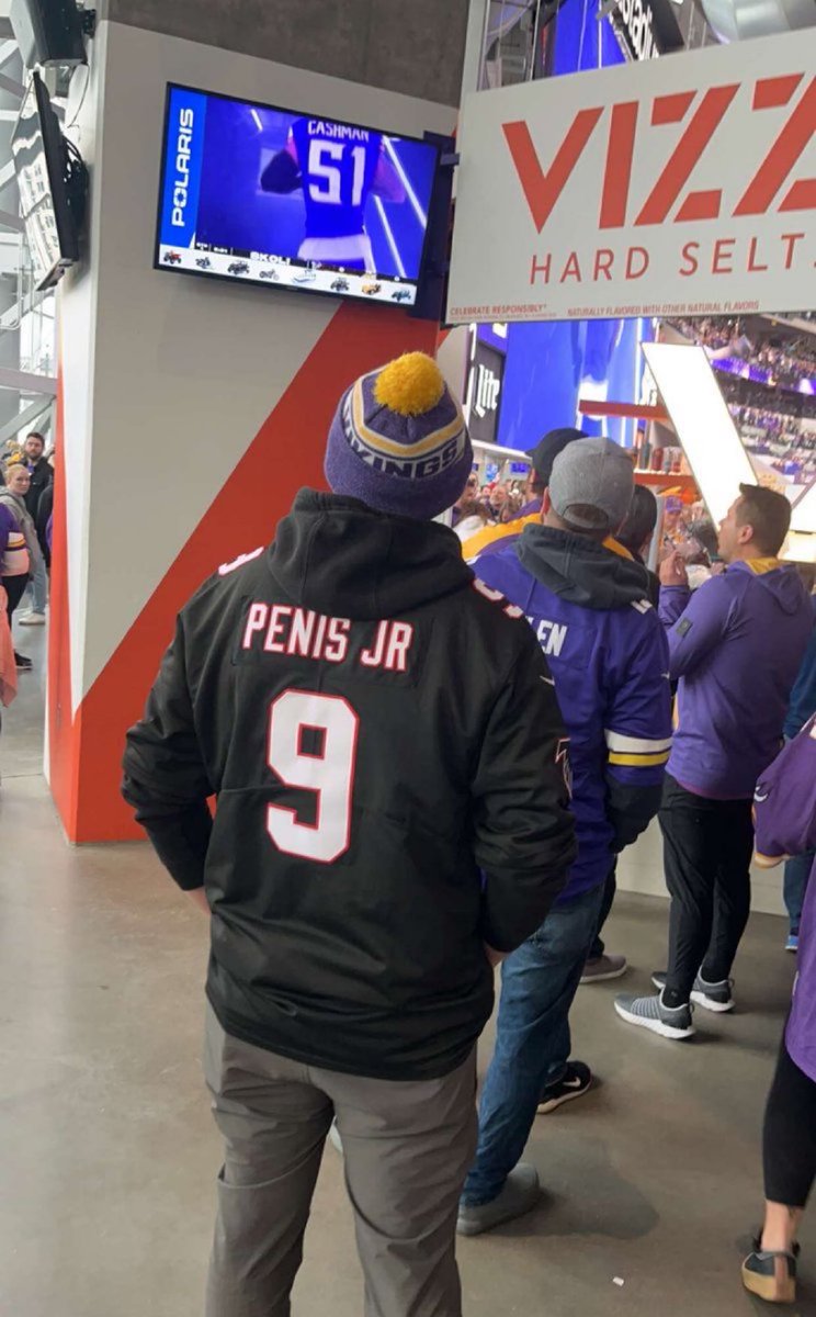 MLFootball's tweet photo. WTF. A MICHAEL PEN*S JR JERSEY.

💀💀💀 https://t.co/mcuxZehjlE