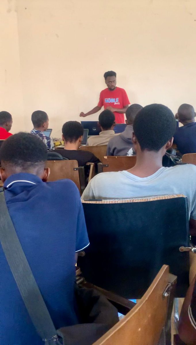 busoyeom's tweet image. Week 3 of 6 in the #IEEE Hardware Training by @IEEE_UISB: I had the privilege of introducing embedded systems programming to participants. Using #Arduino_Nano, we explored the basics of embedded systems, writing code, creating functions, and applying them in real-world scenarios