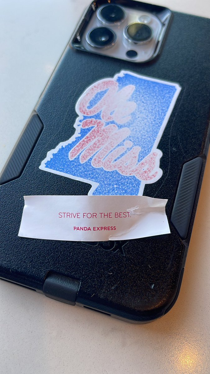 partypruden's tweet photo. Panda out here spittin’ today! #KeepGoing #HottyToddy  #StriveForTheBest @PandaExpress https://t.co/qAdHpFPjja