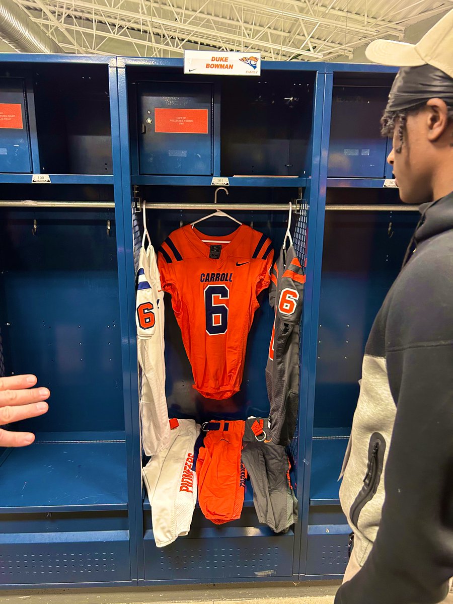 Canthold_Duke's tweet photo. After a great Official Visit I am extremely blessed to receive another football offer from @CoachBenMathias and @piofootball to continue my athletic journey at the next level‼️

#GoPios ?🟠🔵

#Uncommitted 
#football 
#recruiting 
#INDIGENOUS https://t.co/PQTWoIUOw1