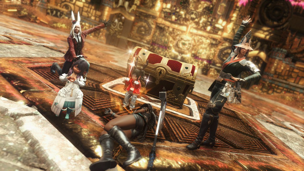 EternalBloomFC's tweet photo. After a slow start last night, maps paid off! A weapon coffee and glasses highlighted an amazing night. Both teams getting to the end last night.
I included a pic from last weeks map session too.
#bloomfc #FFXIV
Pics by @CaelumAuriga @Nemue7 @aymericshusband @Sleepyhiyuu https://t.co/yGNyM2rvRl