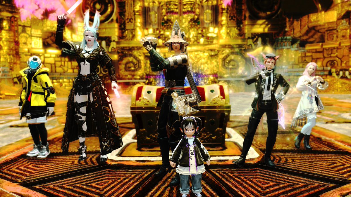 EternalBloomFC's tweet photo. After a slow start last night, maps paid off! A weapon coffee and glasses highlighted an amazing night. Both teams getting to the end last night.
I included a pic from last weeks map session too.
#bloomfc #FFXIV
Pics by @CaelumAuriga @Nemue7 @aymericshusband @Sleepyhiyuu https://t.co/yGNyM2rvRl