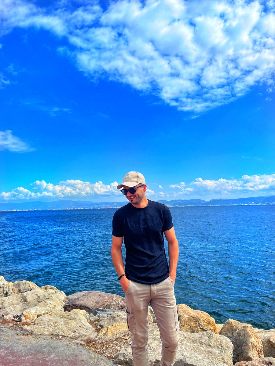 Rdvan01418646's tweet photo. 🍁☘️ https://t.co/sxeXmHLhPw