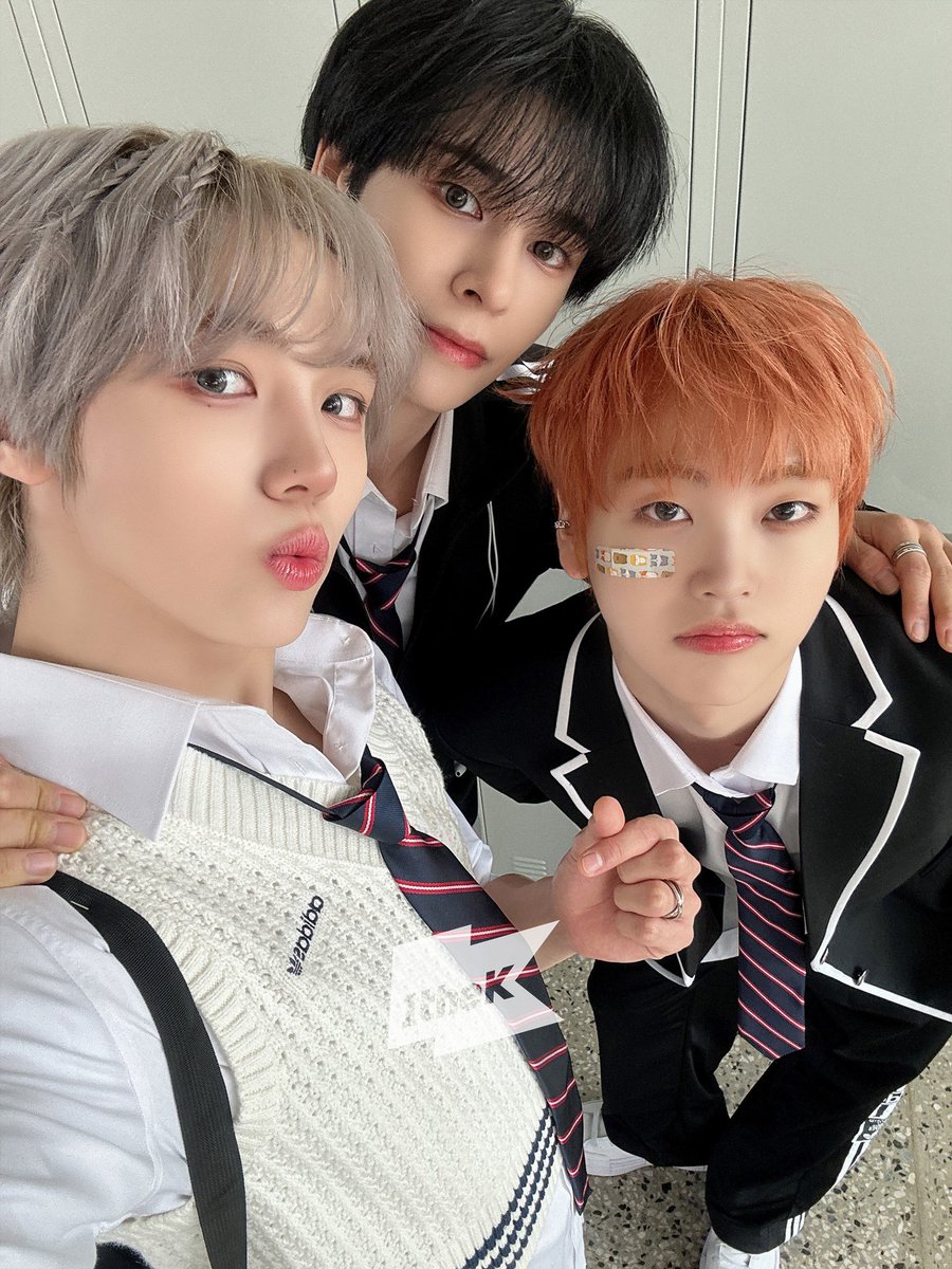 cravityvzla_'s tweet photo. ➭ TWITTER ( 071224 – 1theK ) : Fotos de #CRAVITY en “Dance Society” publicadas en la cuenta de 1theK.

© 1theK https://t.co/o30HsCnWWI