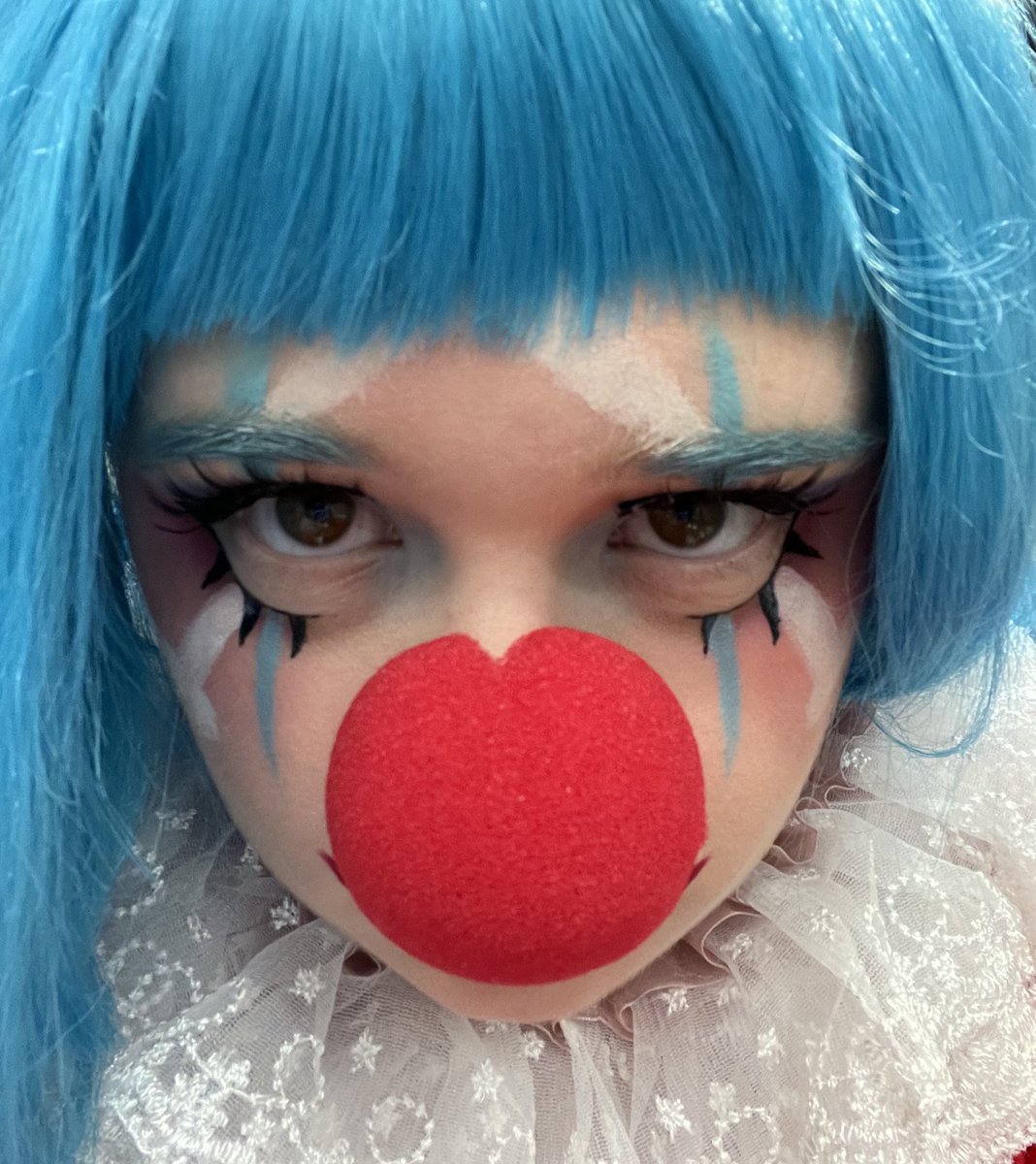 Val 🍋🦈 tweet media