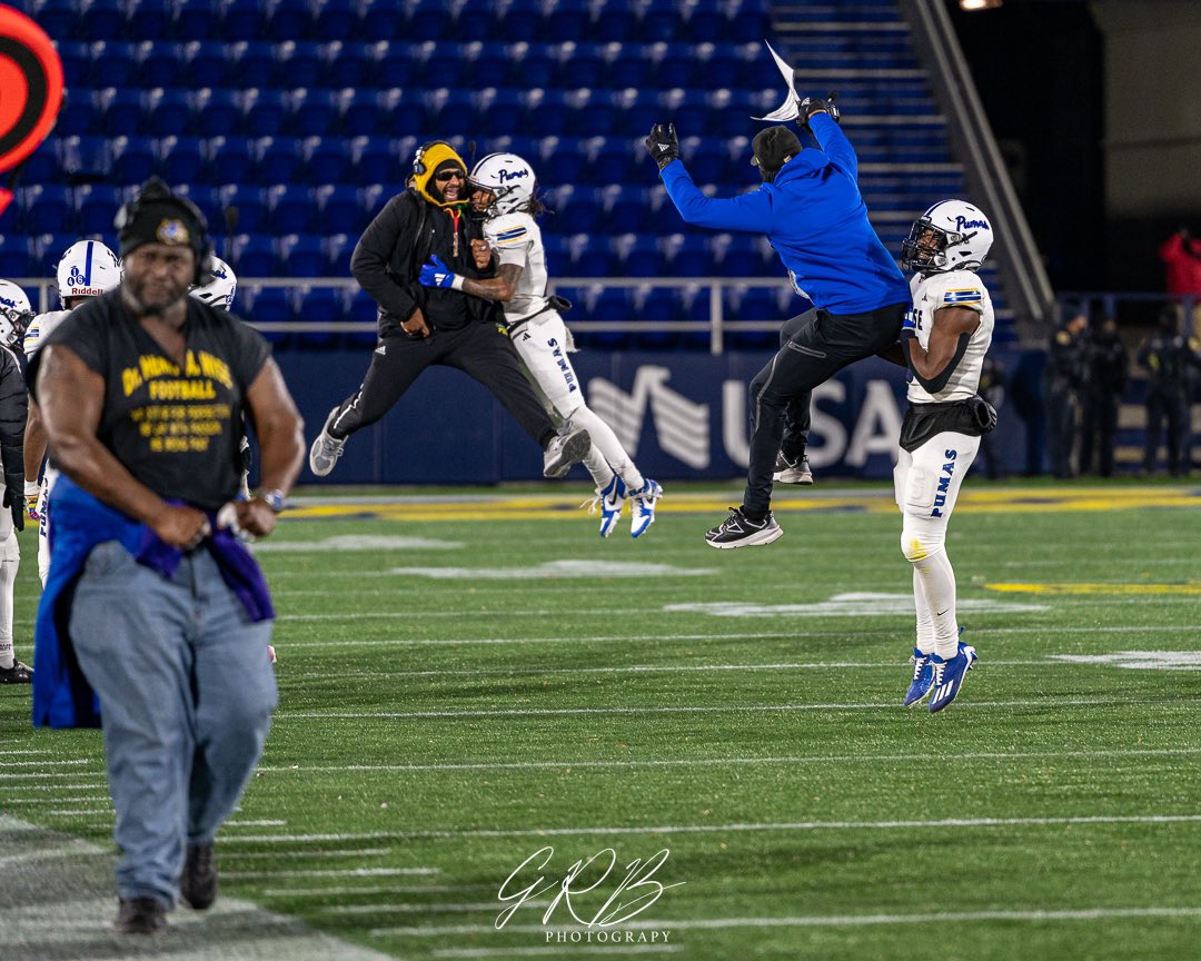 Coach Tre' Sullivan tweet media