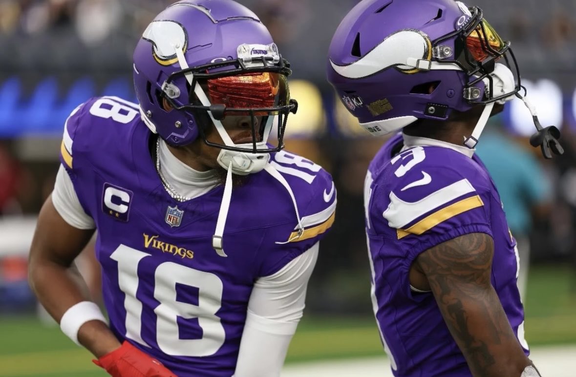 #Vikings WR’s Jordan Addison and Justin Jefferson so far today are combining for:

• 12 Catches
• 243 Receiving Yards
• 4 TD’s