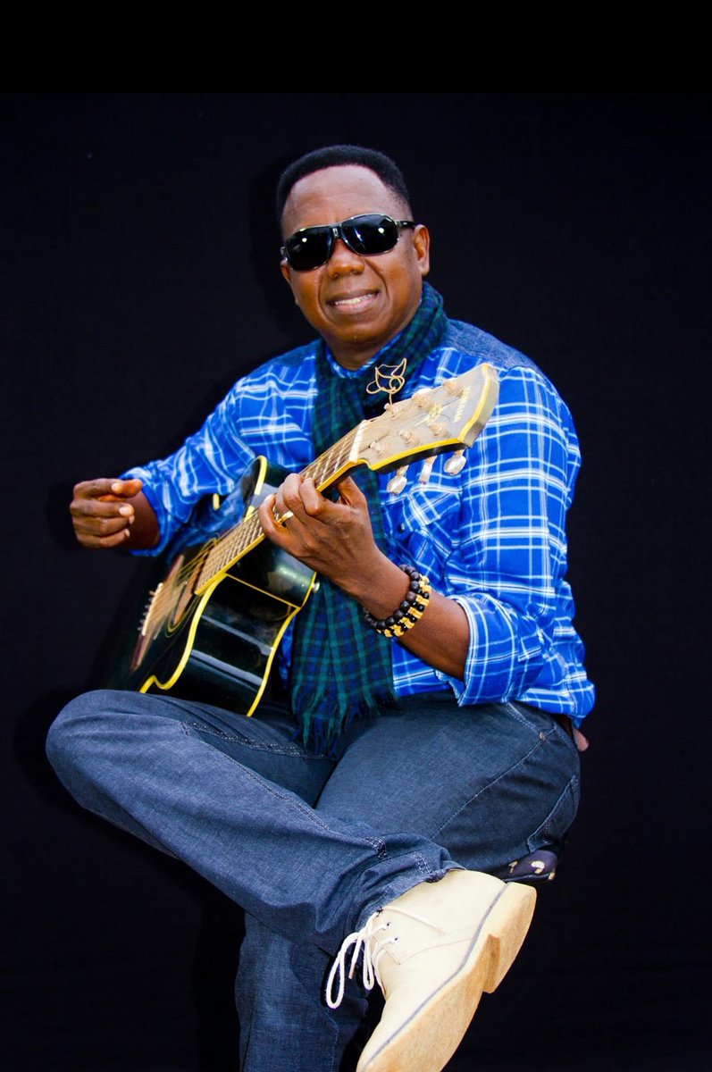 Pessimadezmond's tweet photo. Rest In Peace Legend Lansana Sheriff AKA Steady Bongo. 
His  melodious voice and powerful lyrics are the priceless memories left with us. His music united us as a nation, taught us how to love and be affectionate, healed the broken hearted and provided hope for the hopeless. Steady Bongo was a true inspiration, an iconic entertainer and a charismatic preacher. May God bless your soul. 

My heart goes out to all Sierra Leoneans home and abroad especially the immediate bereaved family for comfort and strength to endure this terrible tragedy and loss of legendary brother.
