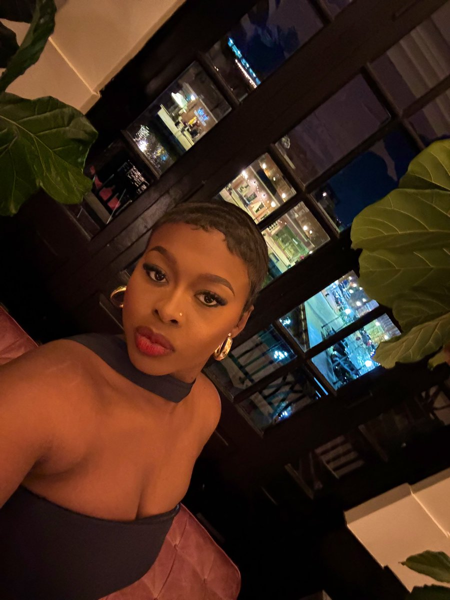 MALYIEKA's tweet photo. 💋 https://t.co/o6aTzc8SoK