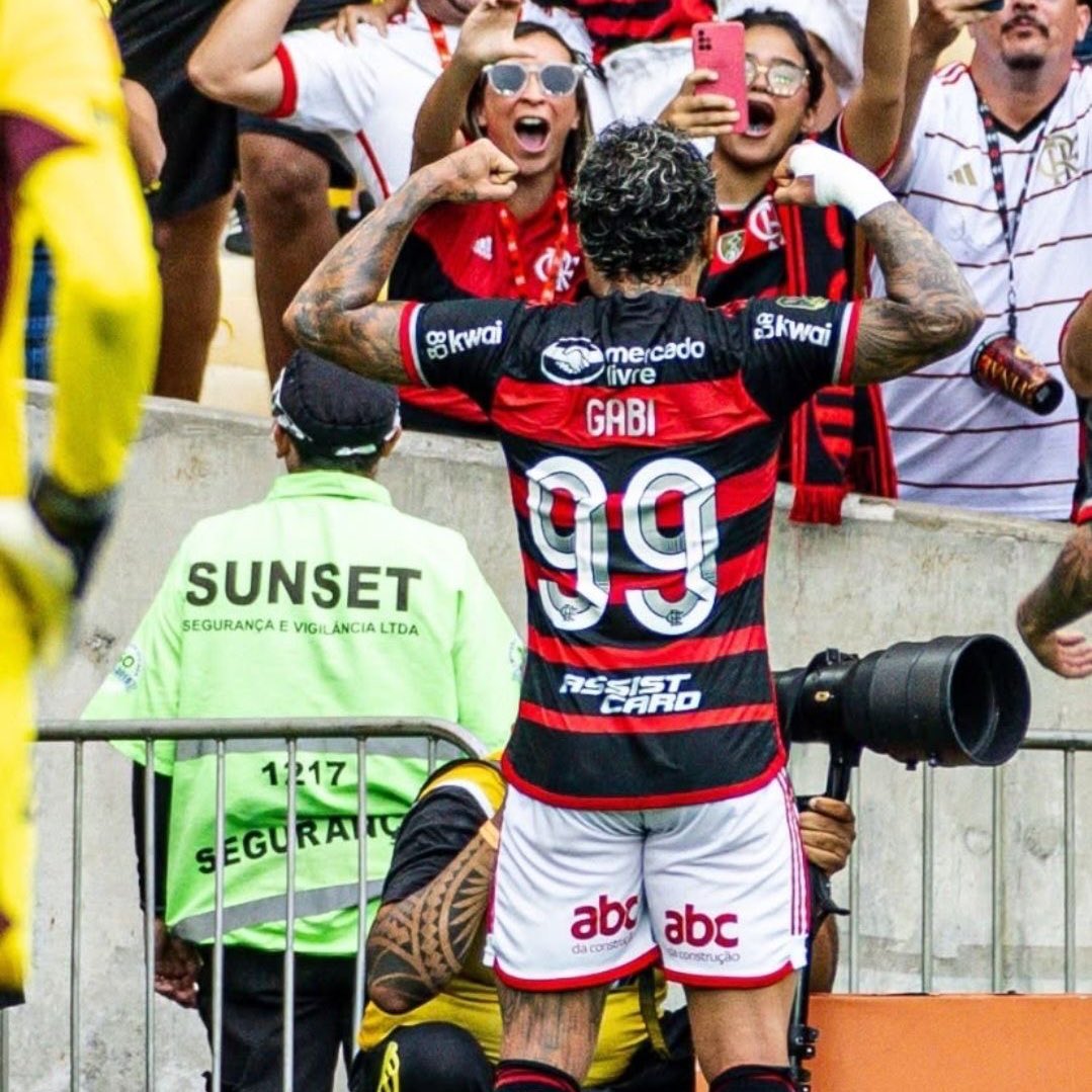 angelcrfx's tweet image. a última vez