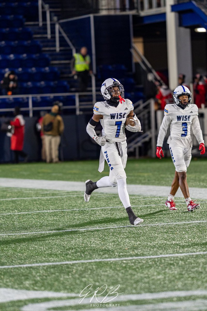 Jayden Drayton (@jaydendray7) on Twitter photo Check out My Season Szn Highlights👀!!
hudl.com/v/2RC1a6
<a href="/CoachRapp_O/">Steve Rapp</a> <a href="/_TreFIVE/">Coach Tre' Sullivan</a> Check out My Season Szn Highlights👀!!
hudl.com/v/2RC1a6
<a href="/CoachRapp_O/">Steve Rapp</a> <a href="/_TreFIVE/">Coach Tre' Sullivan</a>