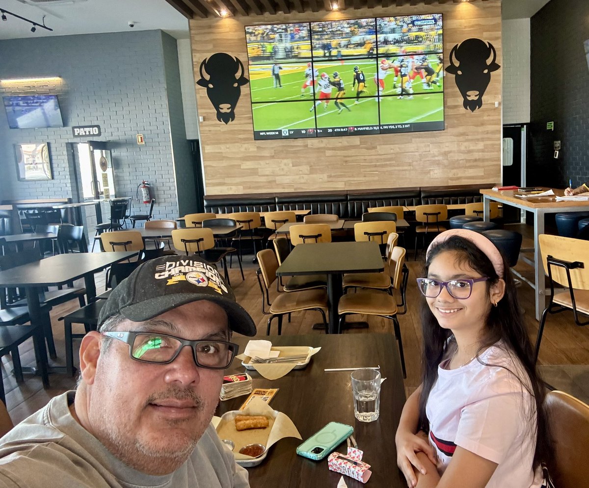 JorgeCarpyB's tweet photo. #foximpactonfl @steelers apoyando desde Veracruz https://t.co/vARPRlYHrY