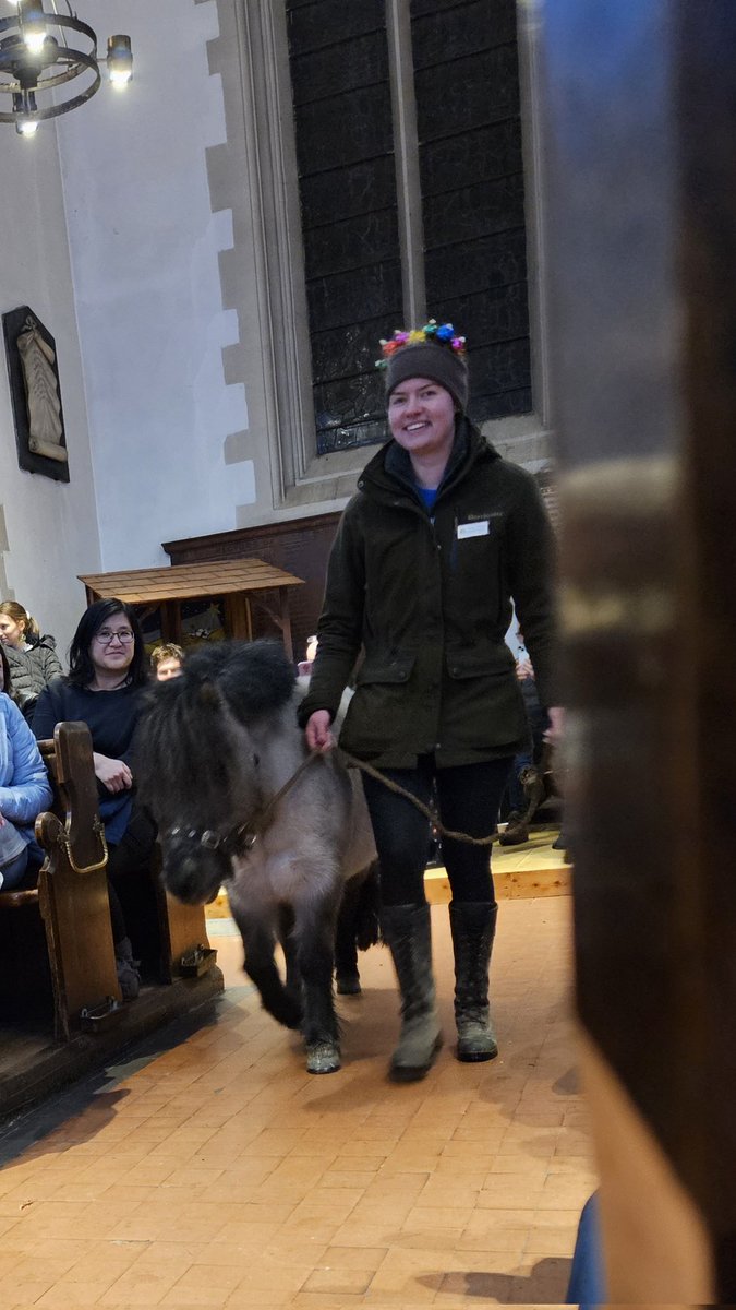 Kmbrow's tweet photo. Truly ... It's beginning to look a lot like Christmas 🎶 many thanks to all @manechance and @springmeister  @RealGaryWebster for an enjoyable Carol Evening. @clareb19 https://t.co/uf6WSGO9Cs