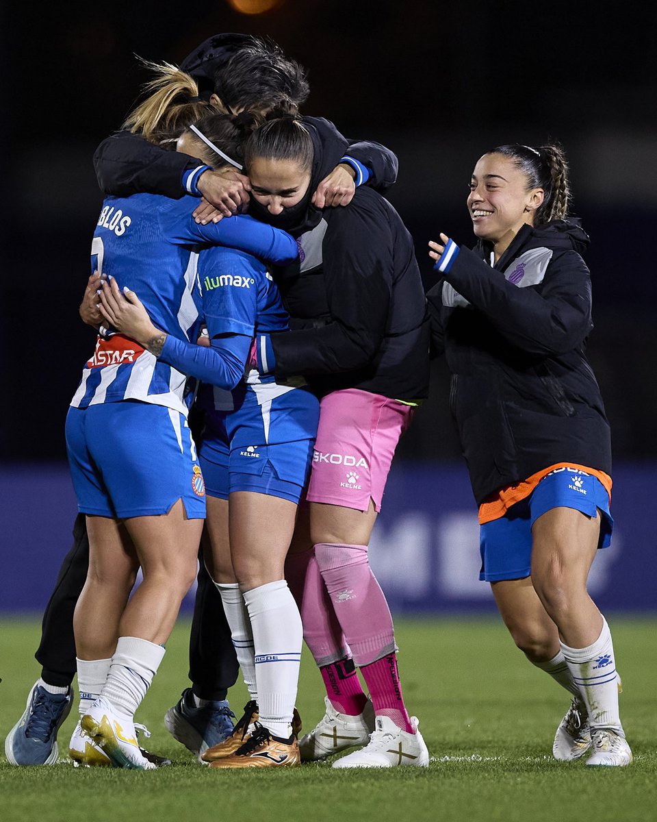 Seguim sumant, peric@s! 💙🤍🙌