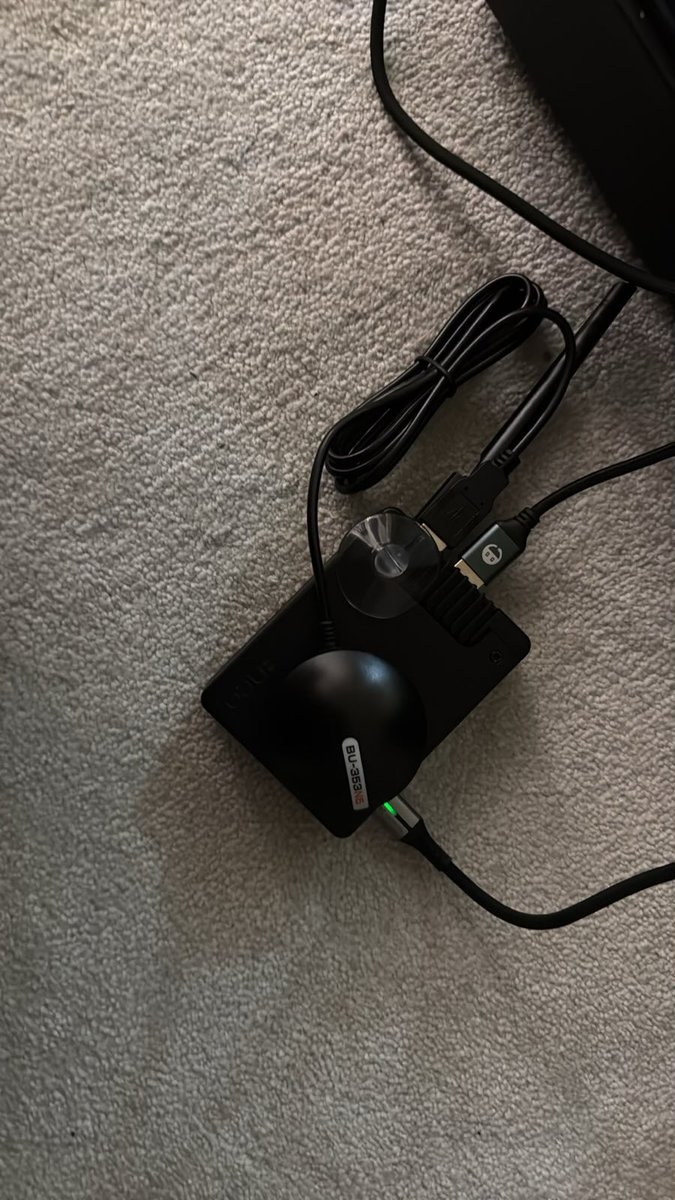 mRr3b00t tweet media