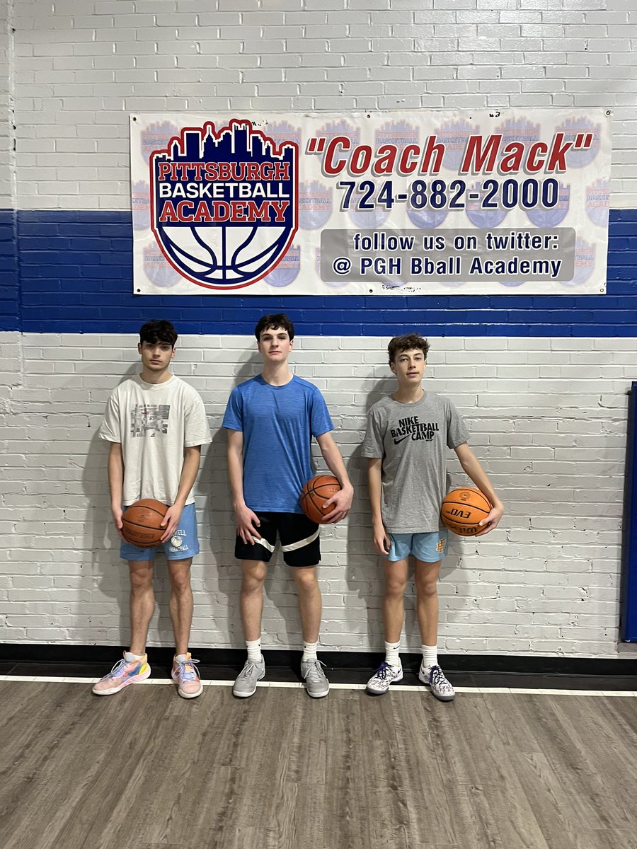 PGHBballAcademy's tweet photo. Another really good one at the Academy. https://t.co/XobYkutvFj