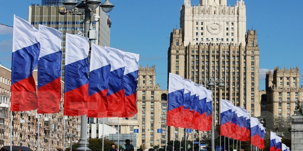 SaudiNewsFR's tweet photo. 🚨 🇷🇺 #FLASHINFO | 🌍 International

Bachar Al-Assad et sa famille se trouvent à Moscou (#Russie) après avoir demander et obtenu l'asile, selon une source au Kremlin de la chaîne d'information Al-Arabiya. https://t.co/BfOrDjhnTR