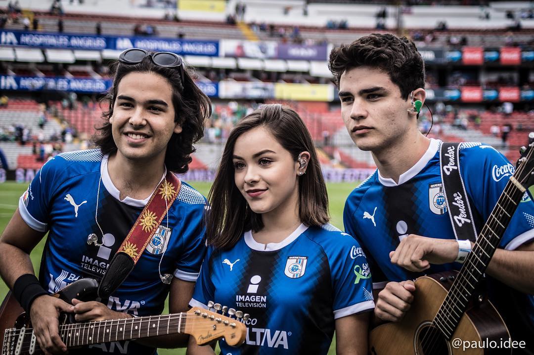 imLittleVazquez's tweet photo. Actualización Spotify — Oyentes Mensuales.      

Vázquez Sounds — 670,930 (+15,920) https://t.co/z7PnoyQYG4