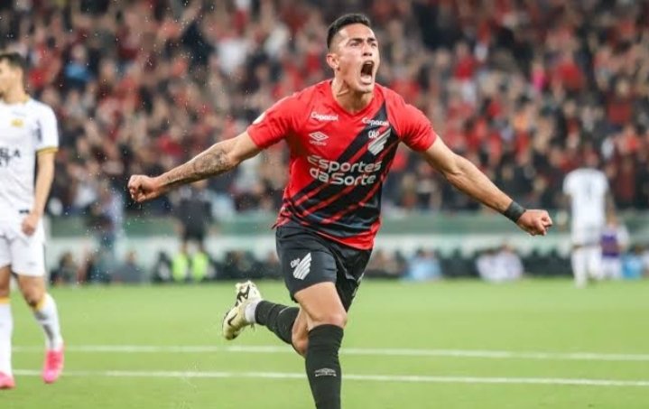 CentralDoCAP's tweet photo. À vocês 4, muito obrigado pelo esforço e determinação nessa reta final. Honraram a camisa

De resto, VÃO TODOS PRA MERDA.

Time FROUXO e BUNDÃO. Fez por merecer esse rebaixamento 

Time LIXO, dirigentes LIXOS e planejamento LIXO. Vai tomar no cu.

Estamos na Série B. https://t.co/77dj6ZrLMS