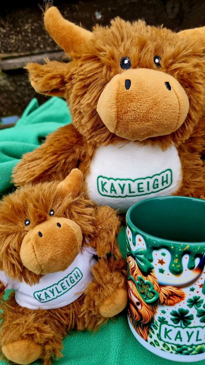 HugBoxUK's tweet photo. Personalised Highland Cows ❤️
https://t.co/YkHv0Uu1BZ
#Hug #gift #Personalised #giftidea #Highlandcow #Highland #cow #coo
#sympthy #Birthday #thanks #Christmas #thinkingofyou #retirement #getwell #blc #uk https://t.co/nkKEpIT8aK