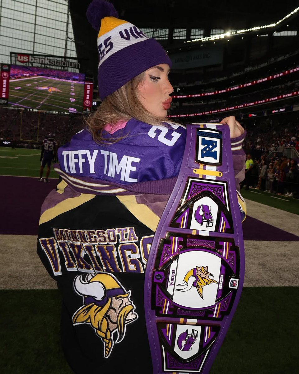Tiffany Stratton in her custom tiffy time NFL jersey ⏰