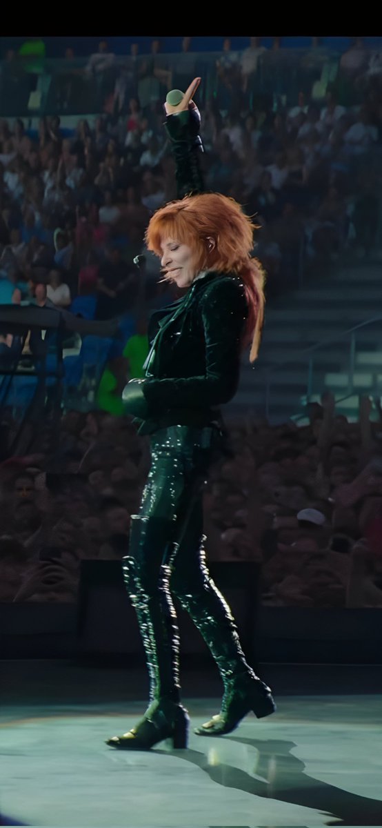 Un vrai feu 🔥❤️‍🔥#MyleneFarmer