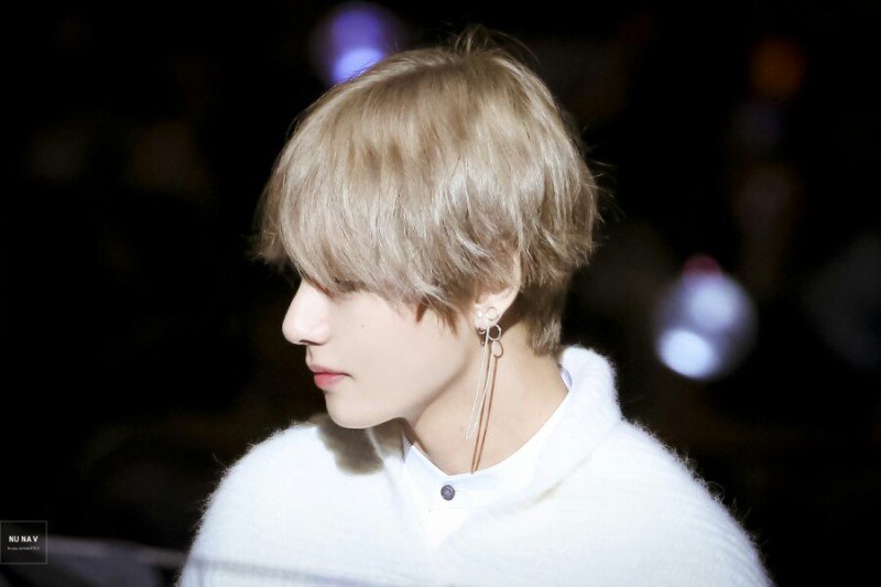 kimtaeji120430's tweet photo. てひょんあ、
364回目のおはよう。
こんなに美しい人が本当に実在してるのか…未だに信じきれてない(定期)
#WeLoveYouTaehyung
#WinterAhead
#WhiteChristmasWithBingV
#D183 https://t.co/GuKBQYZ8Hd