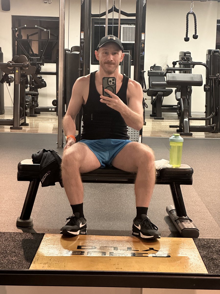 Midnight Cowboy Mike tweet media