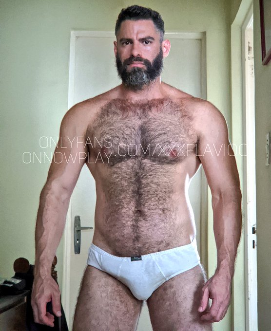 Watch 🇧🇷🦍🎧DJ XXXFLAVIO's leaked NSFW photo on TwXstars