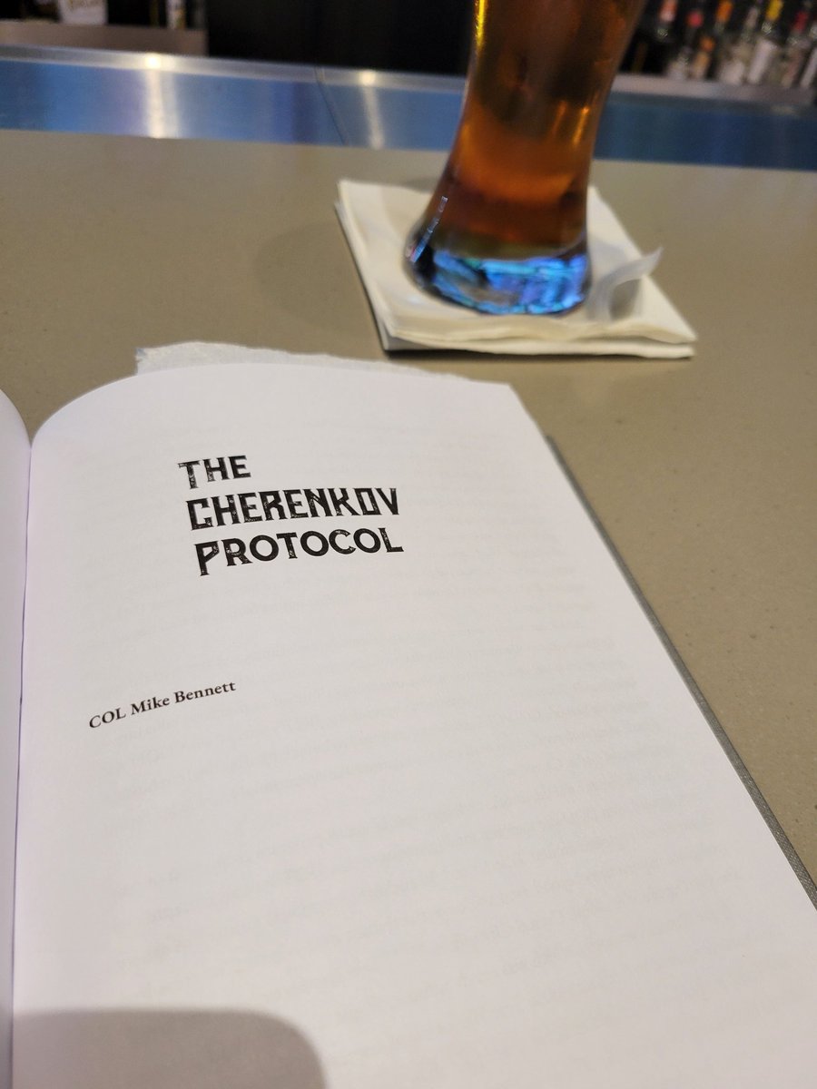NerdySmurph's tweet photo. Just passing the time and ran across the Warlock.
@COLMikeBennett1 @mnsibley @wargate
#RosehipsInJune
#MongolMoon
#ApocalypseInPieces https://t.co/3p6zuOHYCc